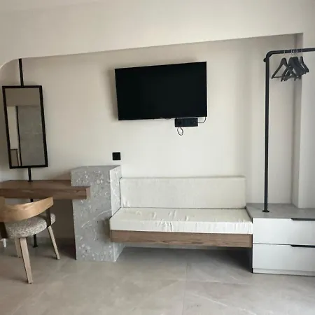 7 3* Città di Skiathos