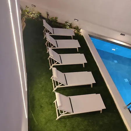 7 Aparthotel 3*